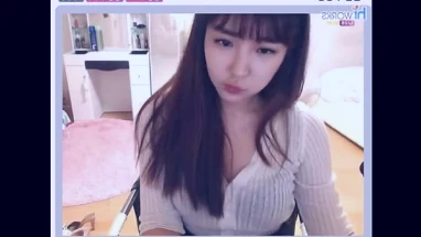 Cute Korean Girl