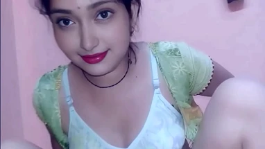 Indian girl fucked in the carpark