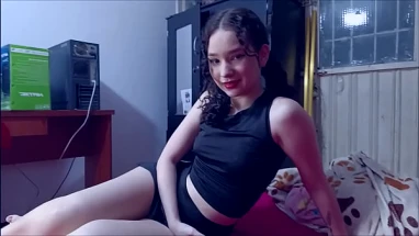 Cindy hope fucks herself with a cucumber long legged