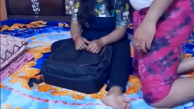 Hot Indian Babe fucking pussy awesome