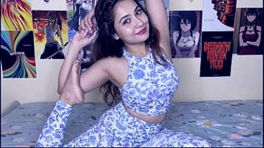 Indian bhabhi doggystyle fucked and accidental creampie.(A.i)