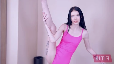 Black beauty takes dick in her ass on the casting