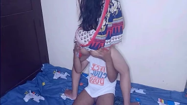 The maid who was resting was woken up by licking her pussy and then chudayi's pussy