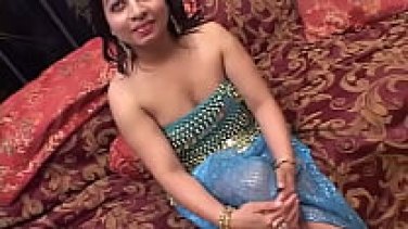 chubby indian wife cheats on her husband with 2 cocks